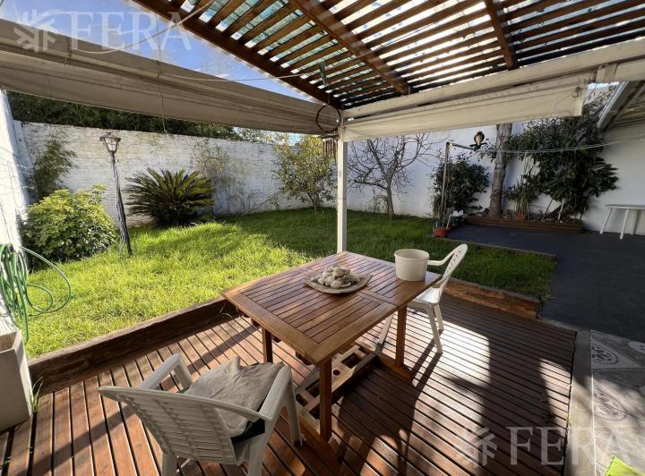 Casa · 280m² · 7 Ambientes · 2 Cocheras