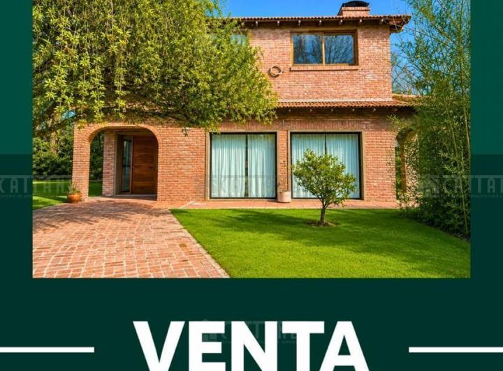 Casa · 160m² · 6 Ambientes
