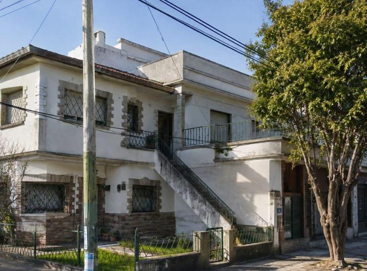Casa · 211m² · 5 Ambientes