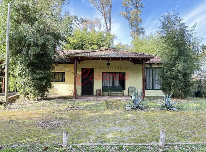 Casa · 160m² · 4 Ambientes · 2 Cocheras