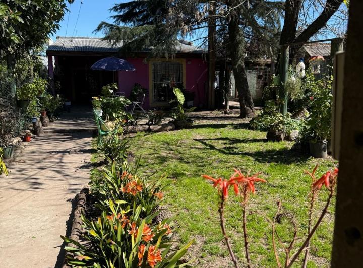 Casa · 100m² · 5 Ambientes · 1 Cochera