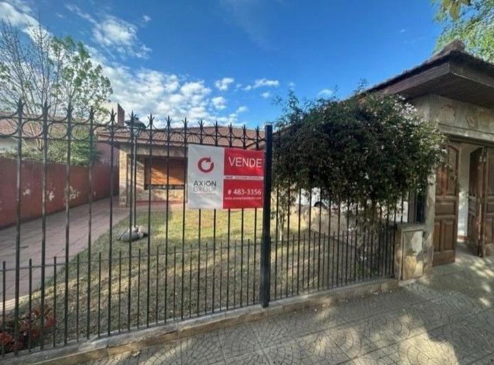Casa · 160m² · 6 Ambientes · 2 Cocheras