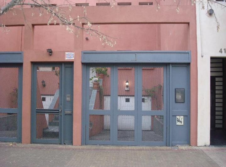 Casa · 312m² · 6 Ambientes · 2 Cocheras