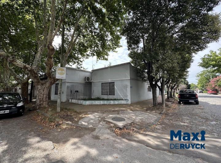 Casa · 198m² · 6 Ambientes · 1 Cochera