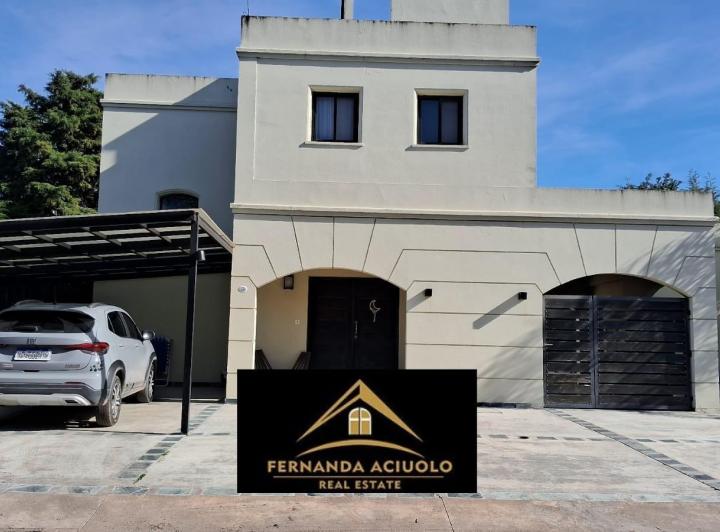 Casa · 178m² · 5 Ambientes · 3 Cocheras