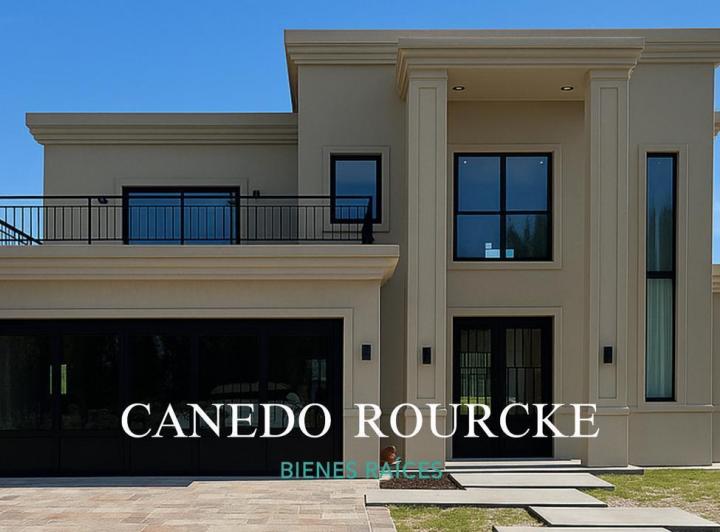 Casa · 264m² · 5 Ambientes · 2 Cocheras