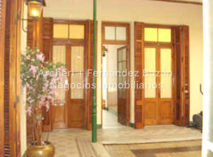 Casa · 500m² · 10 Dormitorios