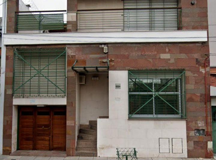 Casa · 300m² · 5 Ambientes · 1 Cochera