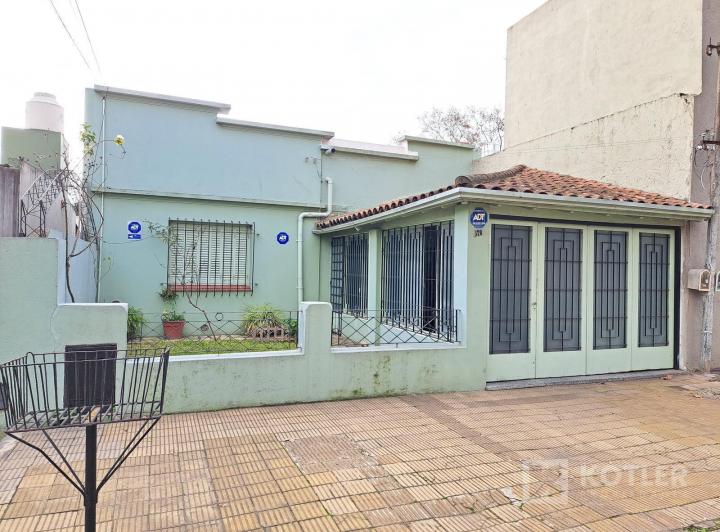 Casa · 175m² · 6 Ambientes · 1 Cochera