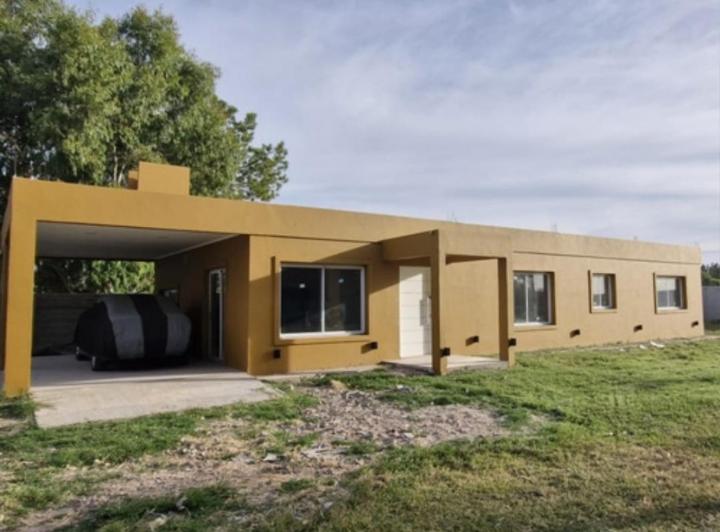 Casa · 260m² · 5 Ambientes
