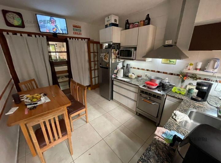 Casa · 127m² · 4 Dormitorios · 1 Cochera