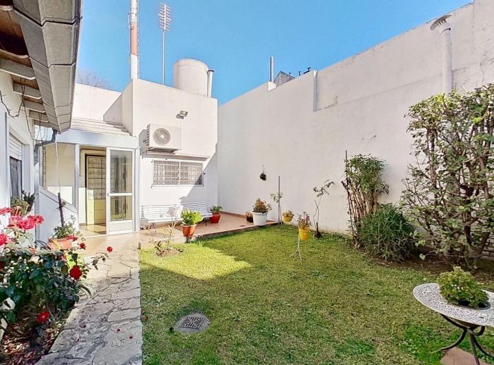 Casa · 130m² · 5 Ambientes