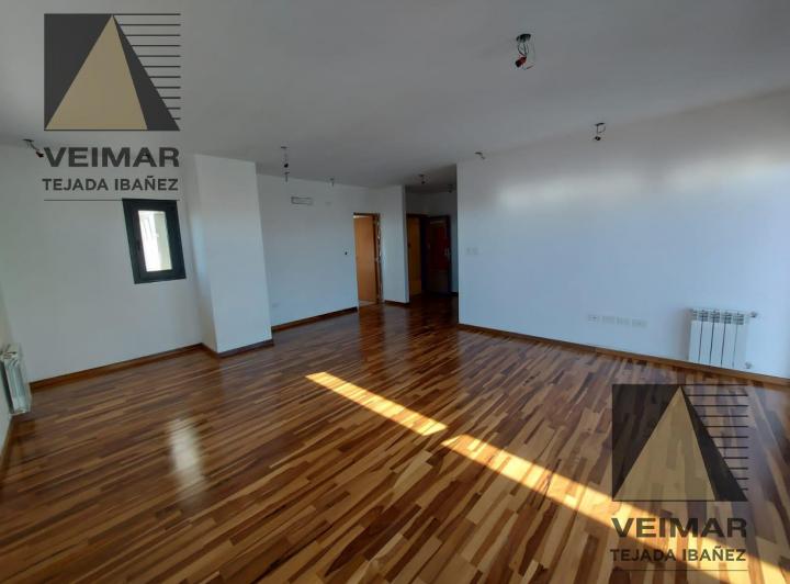 Departamento · 122m² · 4 Ambientes · 1 Cochera
