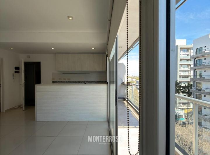 Departamento · 42m² · 2 Ambientes · 1 Cochera