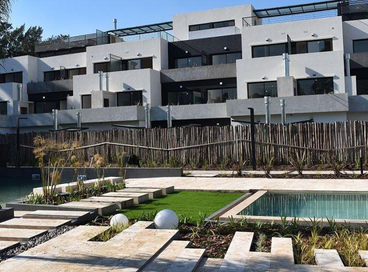Departamento · 47m² · 2 Ambientes · 1 Cochera