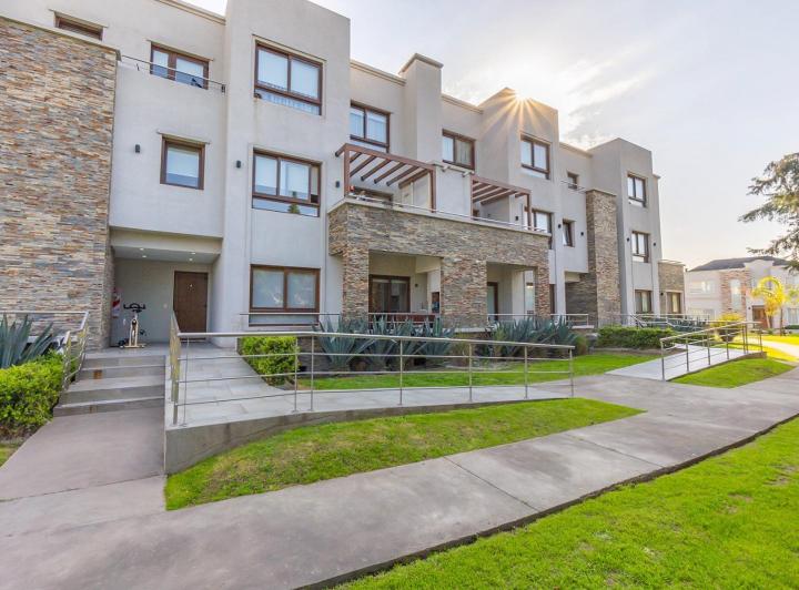 Departamento · 45m² · 2 Ambientes · 1 Cochera