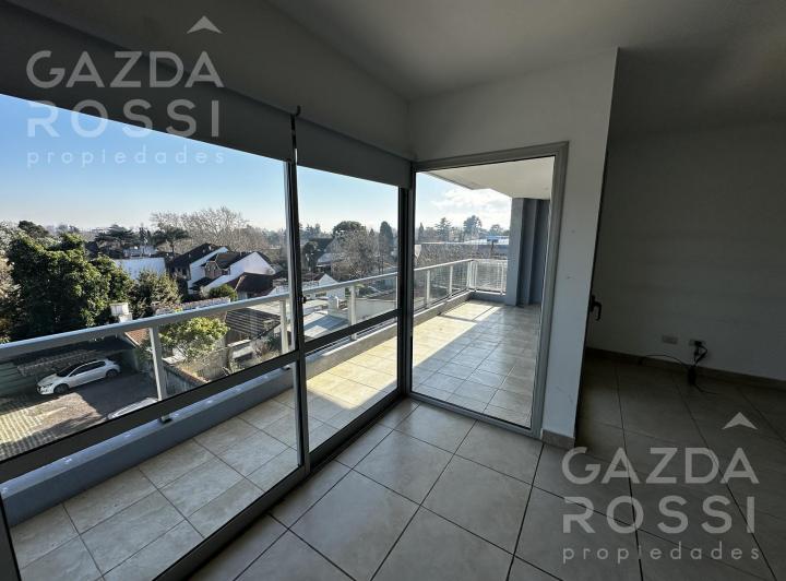 Departamento · 1m² · 4 Ambientes · 1 Cochera