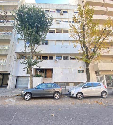 Departamento · 70m² · 4 Ambientes · 1 Cochera
