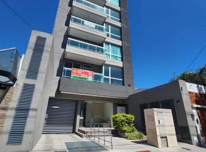 Departamento · 46m² · 2 Ambientes · 1 Cochera