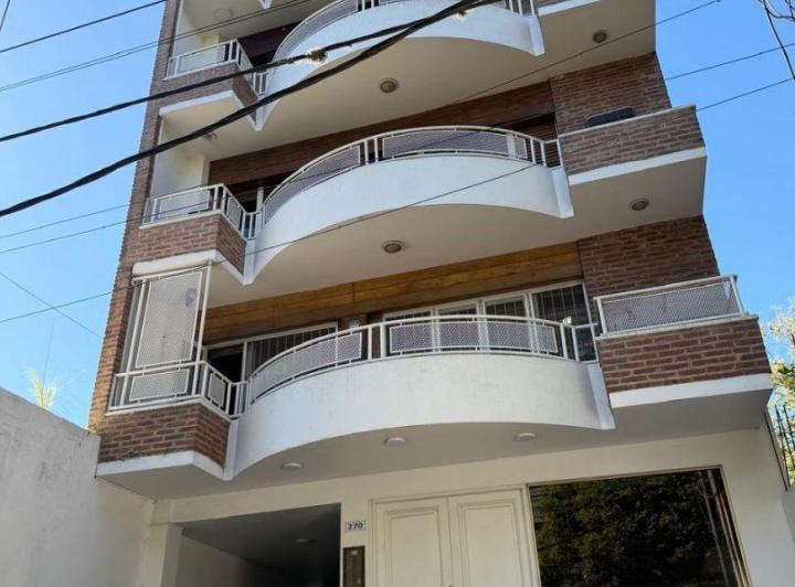 Departamento · 3 Dormitorios · 1 Cochera