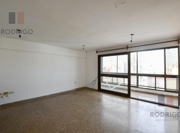 Departamento · 86m² · 5 Ambientes · 1 Cochera