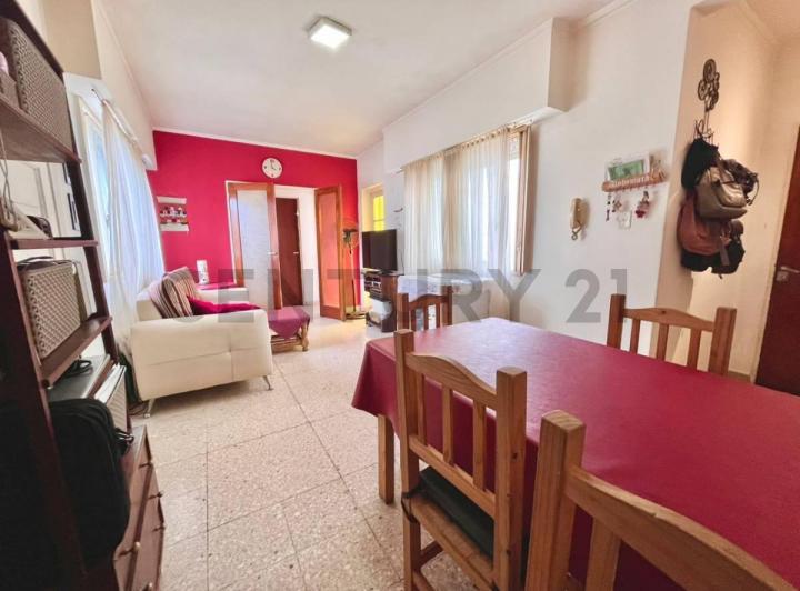 Departamento · 51m² · 4 Ambientes