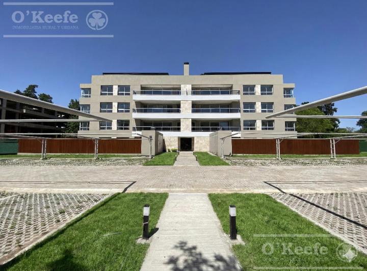 Departamento · 96m² · 4 Ambientes · 2 Cocheras