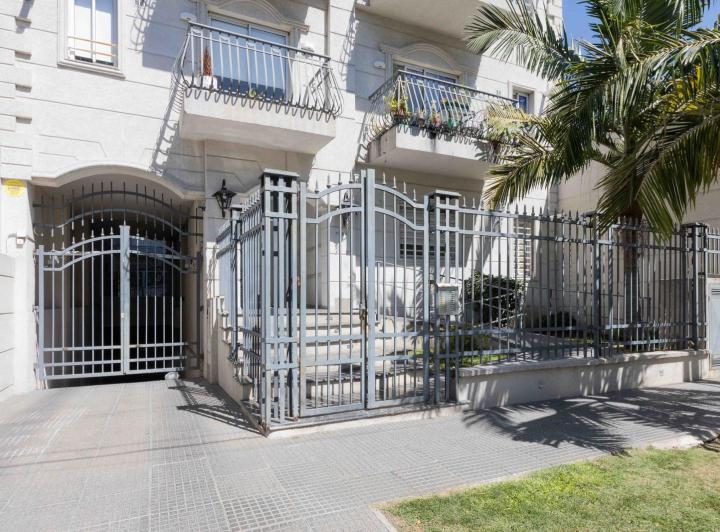 Departamento · 40m² · 2 Ambientes · 1 Cochera