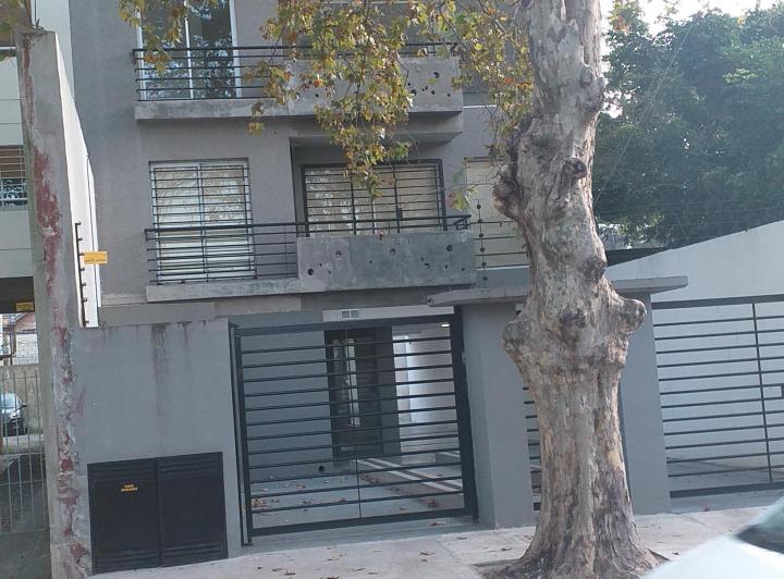 Departamento · 47m² · 2 Ambientes · 1 Cochera