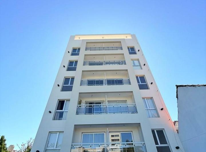 Departamento · 47m² · 2 Ambientes · 1 Cochera