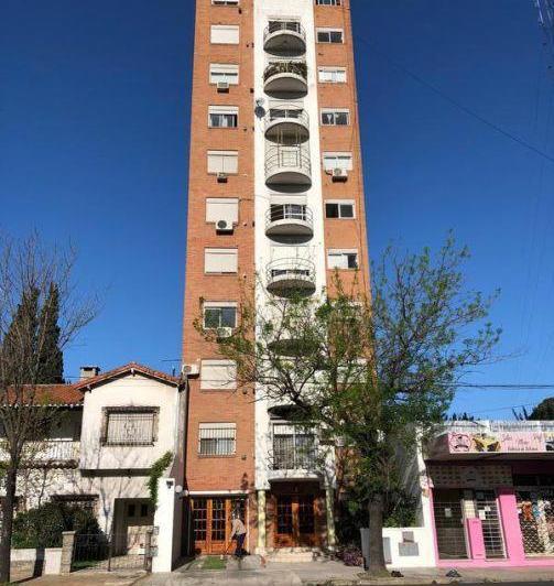 Departamento · 45m² · 2 Ambientes · 1 Cochera