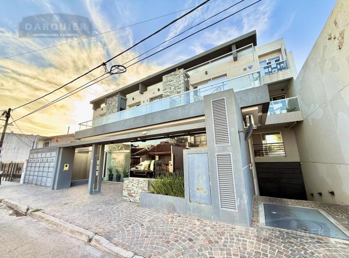 Departamento · 50m² · 2 Ambientes · 1 Cochera