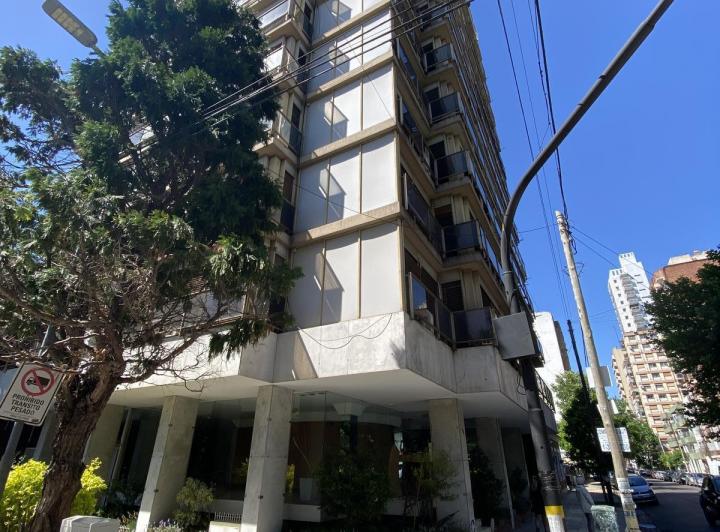Departamento · 130m² · 4 Ambientes · 1 Cochera