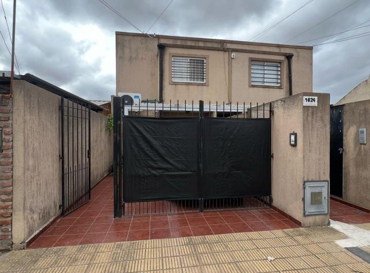 Departamento · 60m² · 4 Ambientes · 1 Cochera