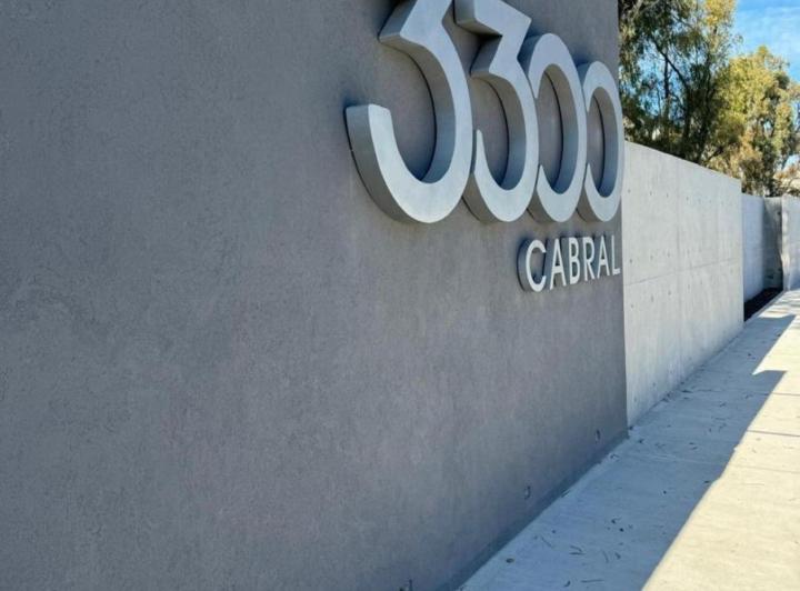 Departamento · 80m² · 2 Ambientes · 1 Cochera