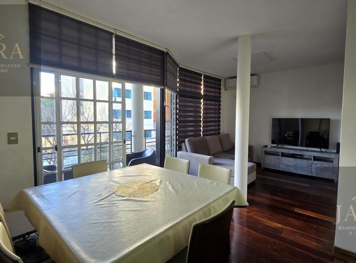 Departamento · 85m² · 4 Ambientes · 1 Cochera