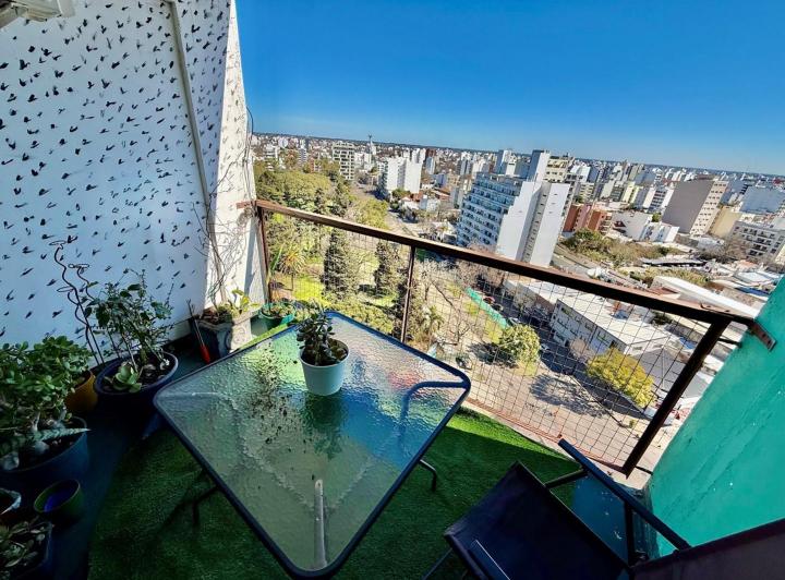 Departamento · 76m² · 4 Ambientes · 1 Cochera