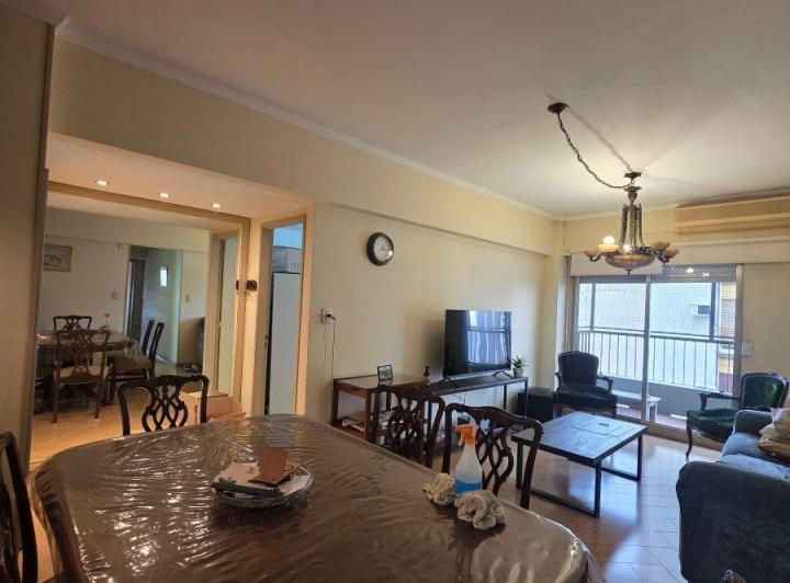 Departamento · 88m² · 4 Ambientes · 1 Cochera