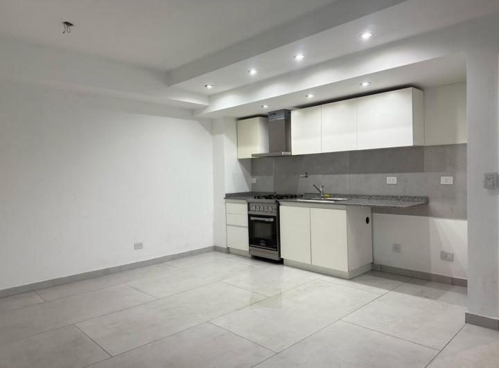 Departamento · 45m² · 2 Ambientes · 1 Cochera