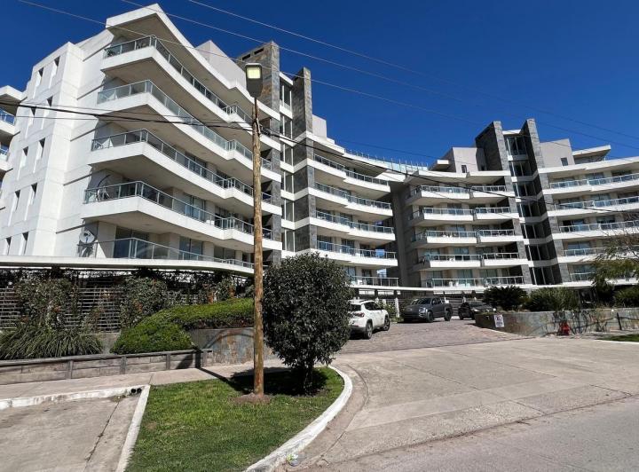 Departamento · 62m² · 2 Ambientes · 1 Cochera