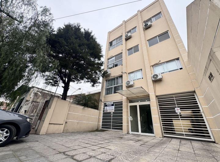 Departamento · 60m² · 3 Ambientes · 2 Cocheras