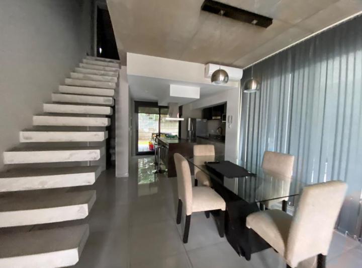 Departamento · 130m² · 4 Ambientes · 2 Cocheras