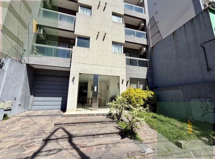Departamento · 31m² · 2 Ambientes · 1 Cochera