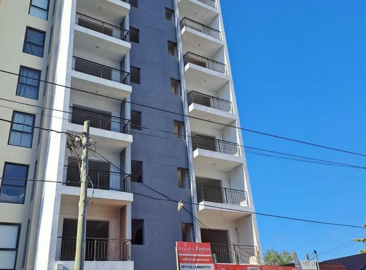 Departamento · 44m² · 2 Ambientes · 1 Cochera
