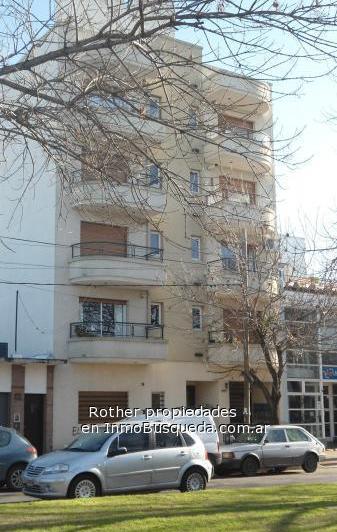 Departamento · 70m² · 4 Ambientes · 1 Cochera
