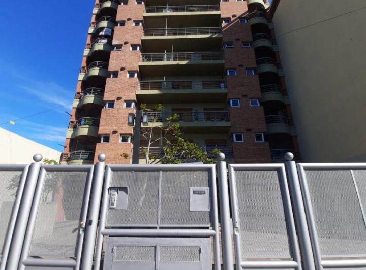 Departamento · 82m² · 3 Ambientes · 1 Cochera