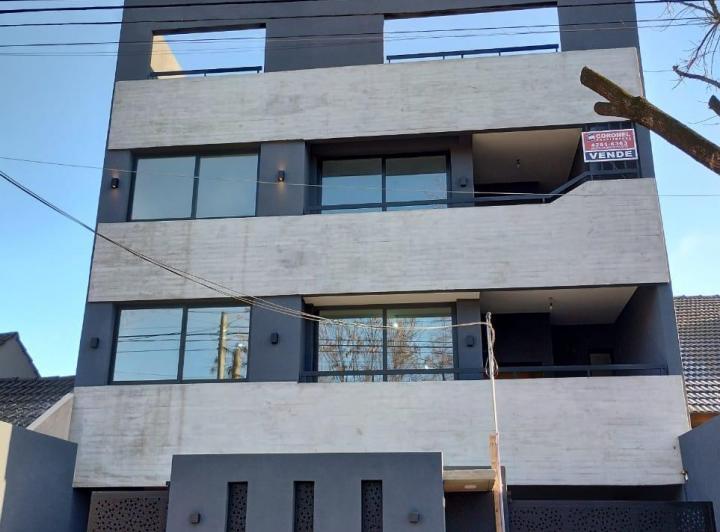 Departamento · 44m² · 2 Ambientes · 1 Cochera