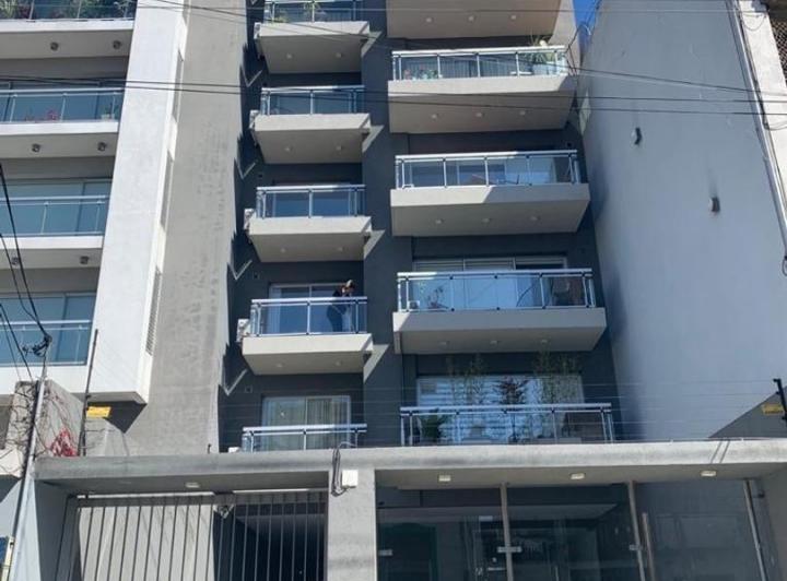 Departamento · 42m² · 2 Ambientes · 1 Cochera