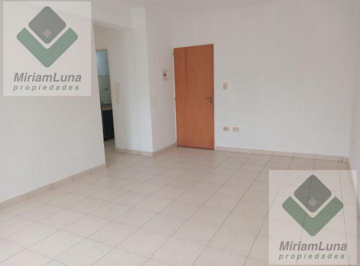 Departamento · 48m² · 3 Ambientes · 1 Cochera