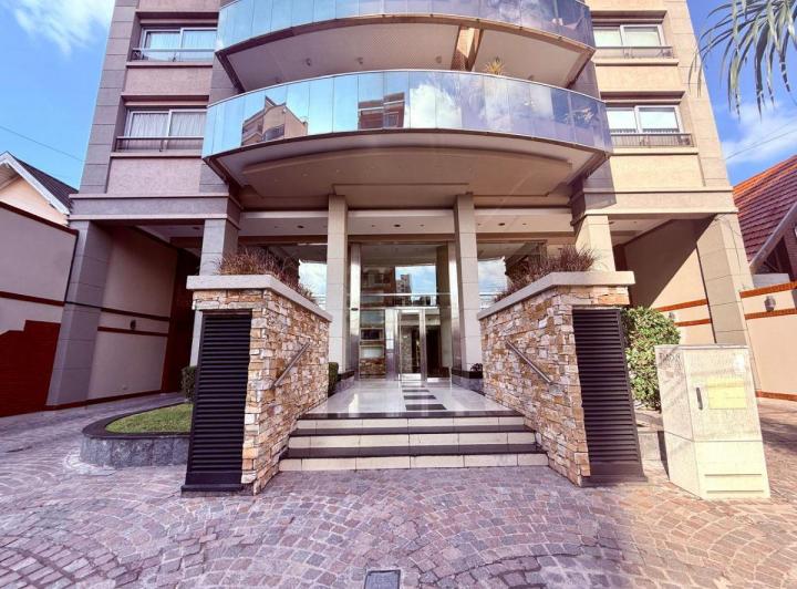 Departamento · 50m² · 2 Ambientes · 1 Cochera